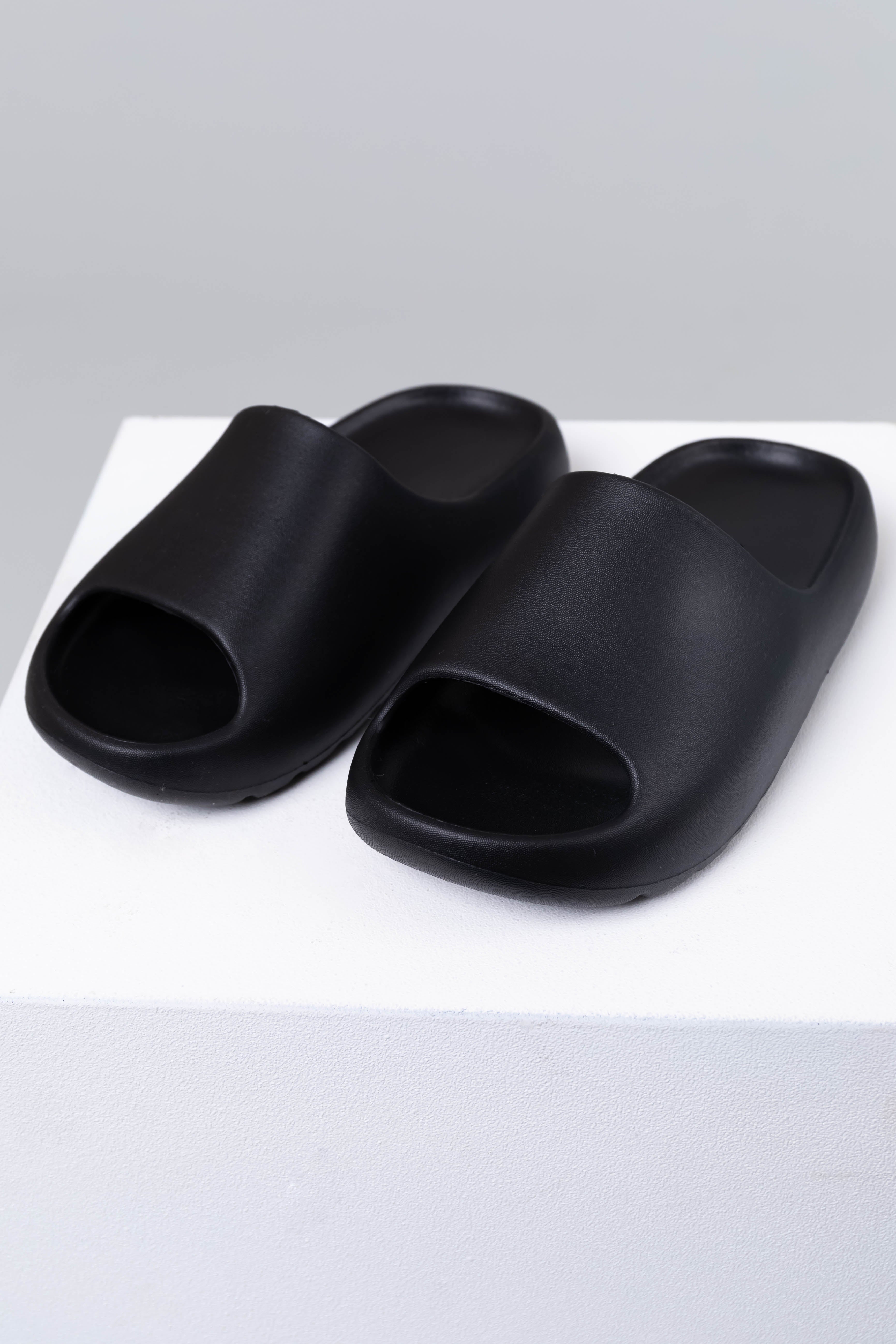 Women's Black Foam Slide Sandals